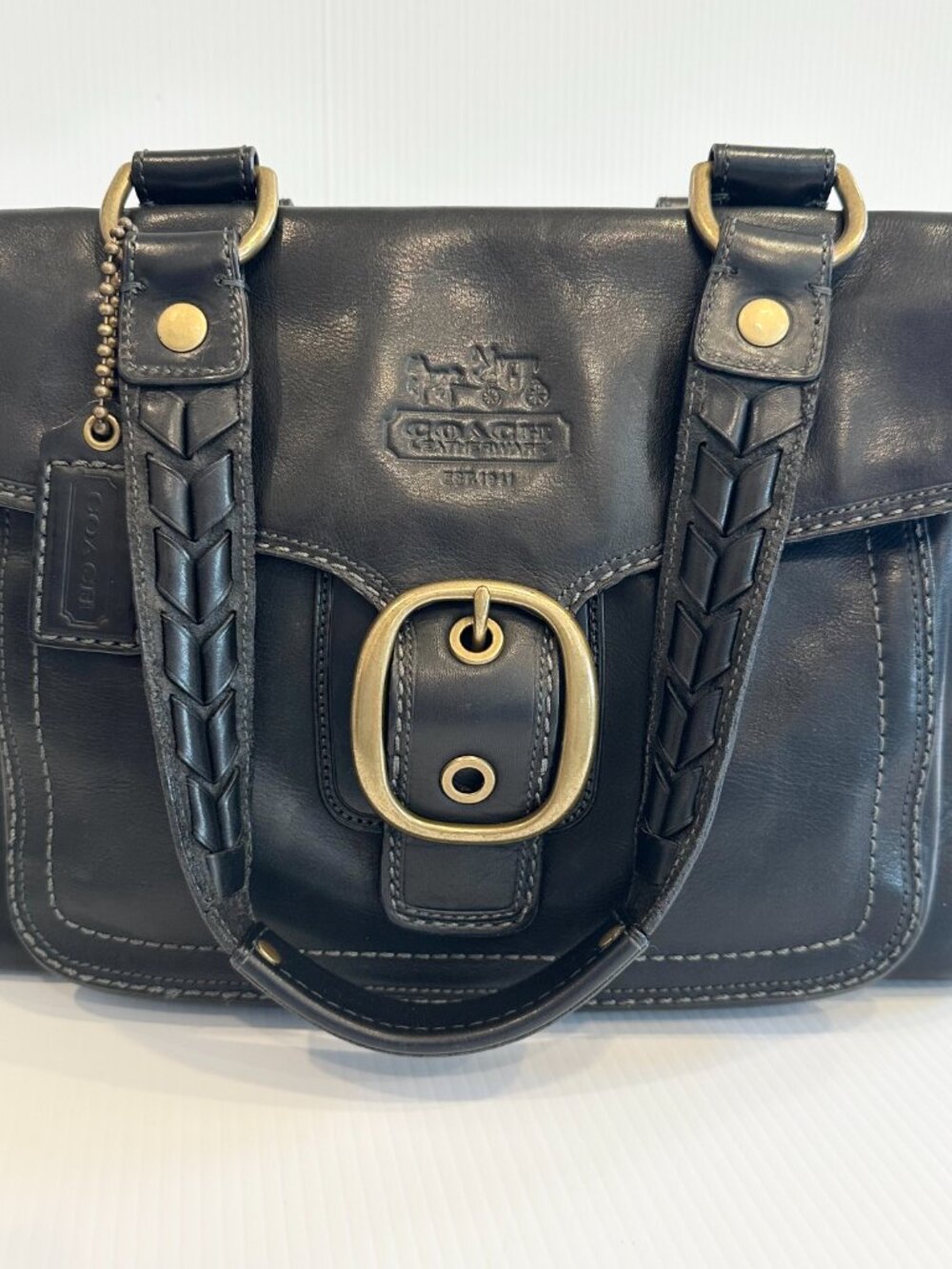Coach Black Leather Shoulder Bag with Coin Pouch - Picture 2 of 16